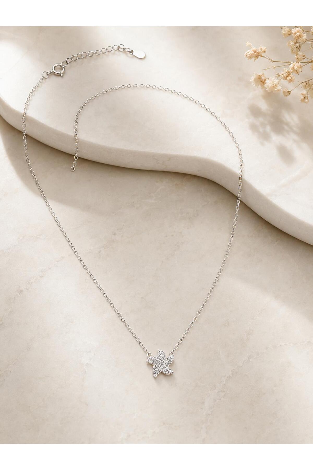 Colier din argint 925 cu zirconiu, placat cu rodiu