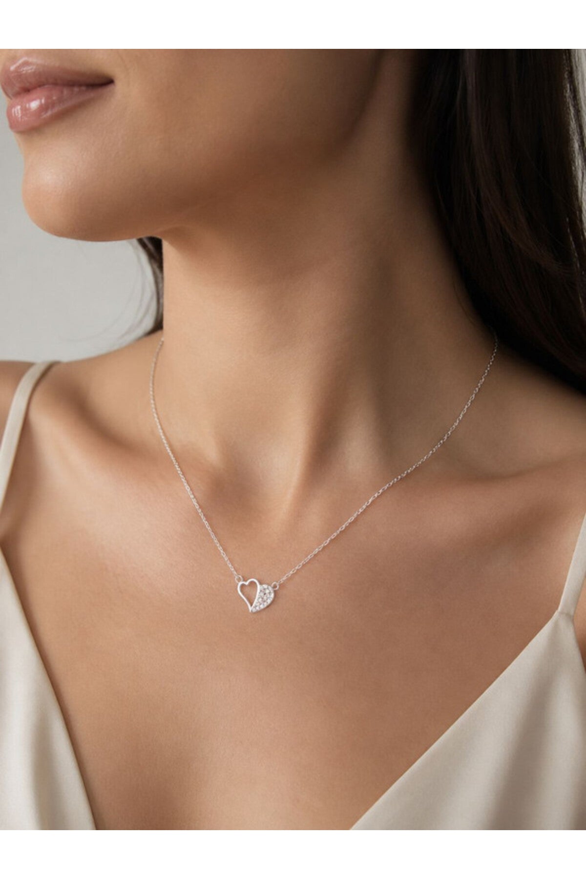 Colier din argint 925 cu zirconiu, placat cu rodiu