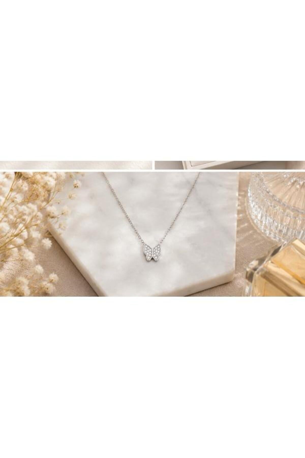 Colier din argint 925 cu zirconiu, placat cu rodiu